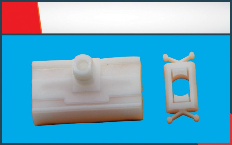 VİTO-VİANO 2005-10 CAM KRİKO PLASTİĞİ ARKA SOL-SAĞ